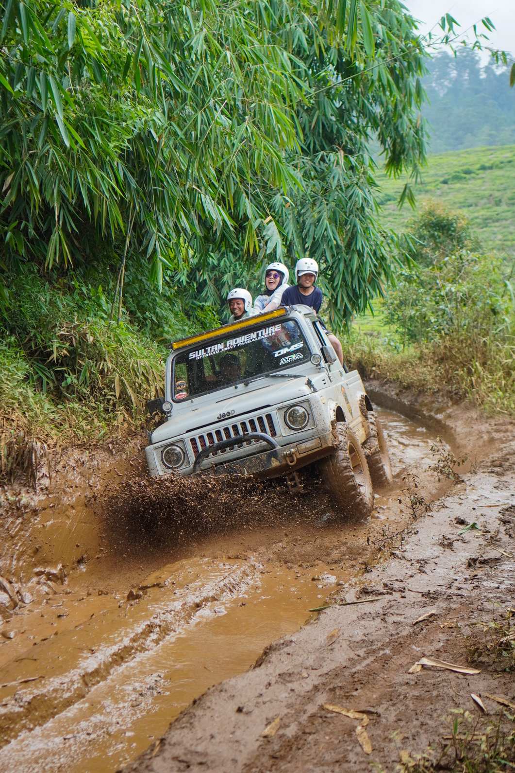 Offroad Land Rover Pangalengan